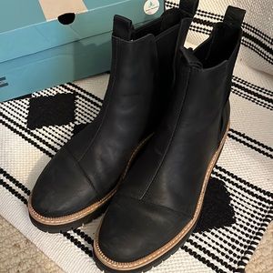 Black Toms Dakota Boots